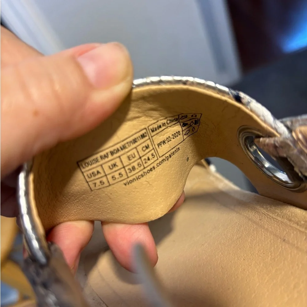 Vionic Louise Snake Print Sandals Women’s 7.5 Comfort Platform Adjustable Strap - Picture 3 of 7